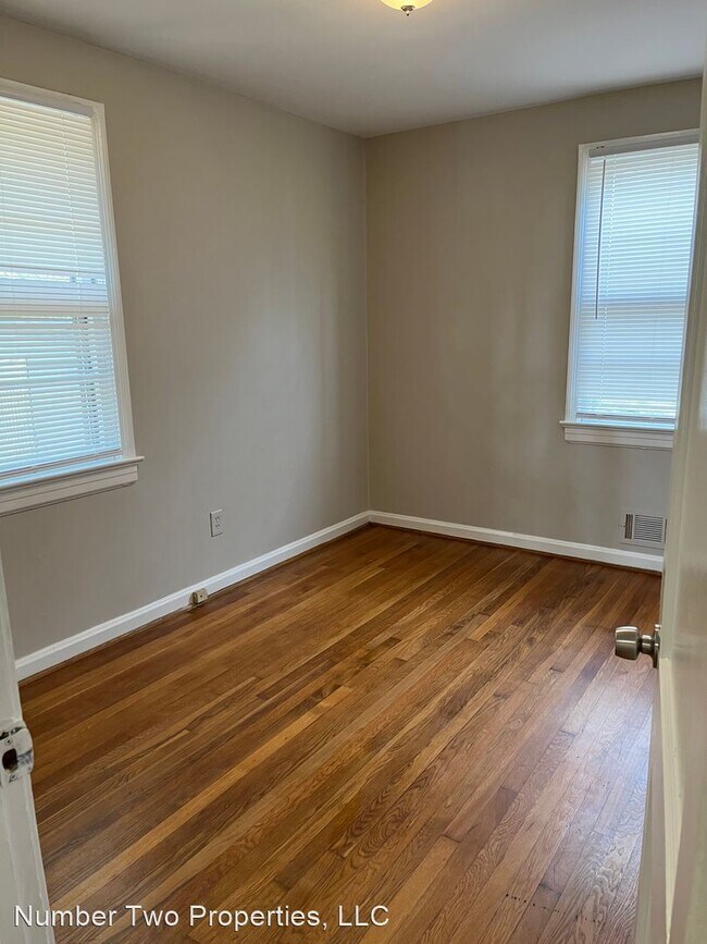Building Photo - 4 br, 1.5 bath House - 920 Tyler Drive