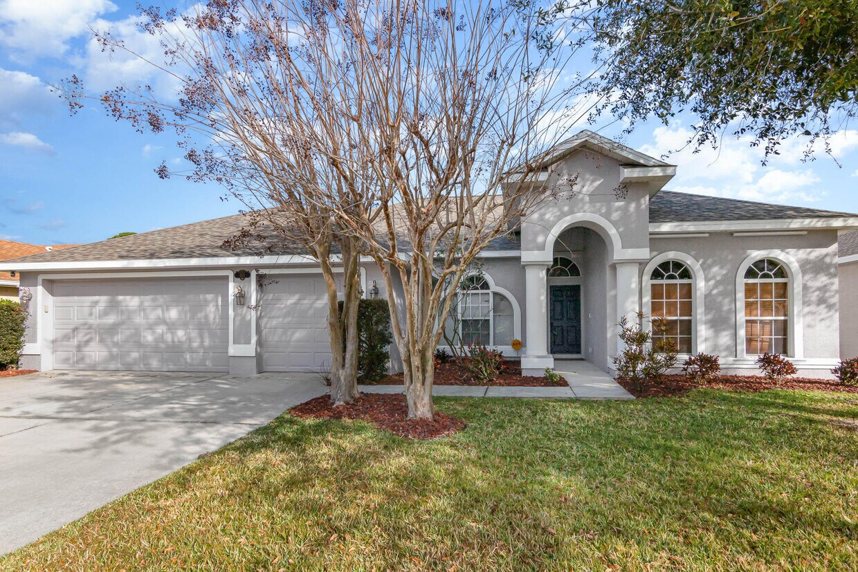 1571 Whitman Dr  
