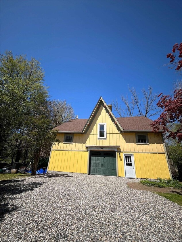 Foto principal - 76 W Main St
