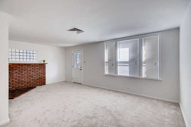 Building Photo - 4604 S Komensky Ave