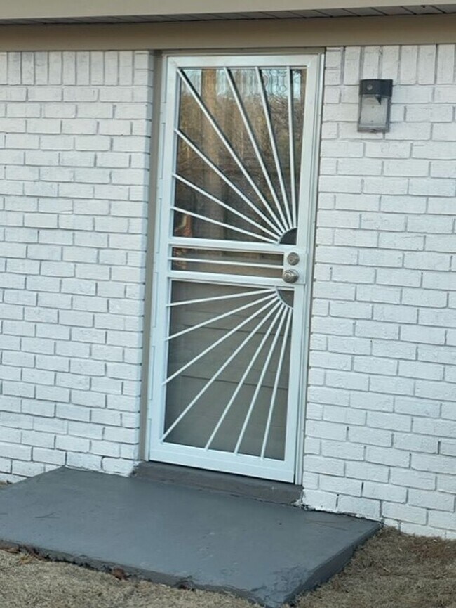 Foto del edificio - Newly Renovated Home In Raleigh