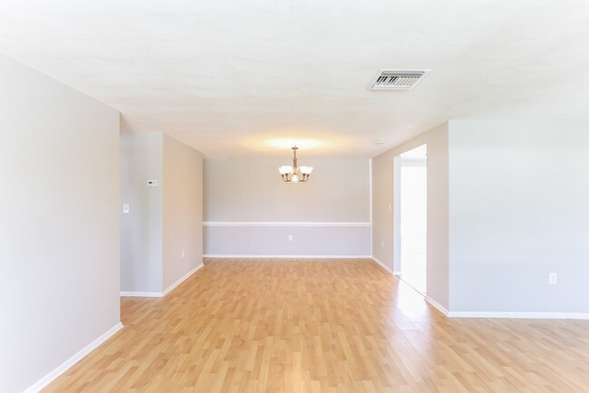 Building Photo - 11732 Enterprise Dr