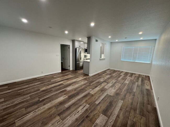 Building Photo - 1590 Via Barrett, San Lorenzo, CA 94580
