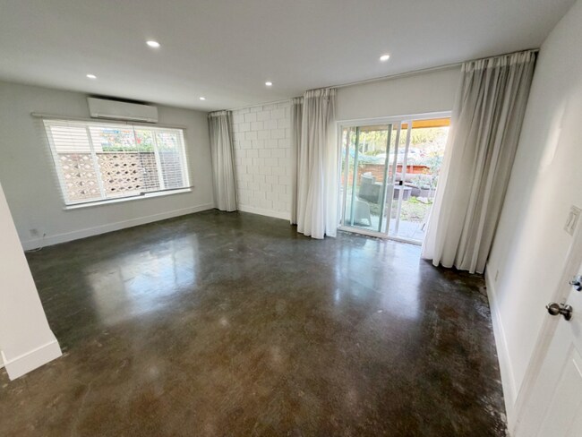 Foto del edificio - 1008 7th St