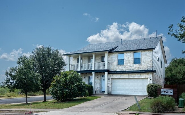 Building Photo - 2901 Fleet Dr