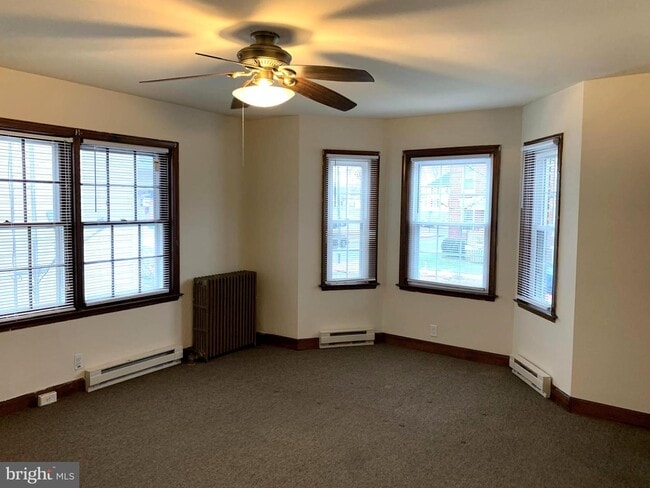 Building Photo - 351 West Side Ave