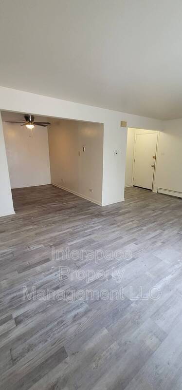Foto del edificio - 5710 108th St