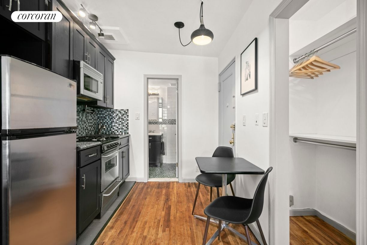 Foto del edificio - 513 E 5th St