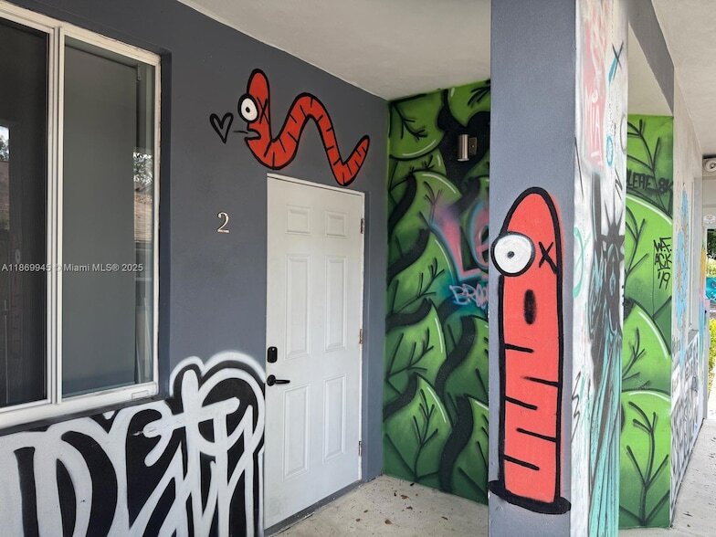 Foto principal - 541 NW 33rd St