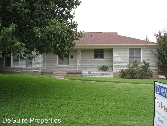 Building Photo - 3544 Park Ridge Blvd