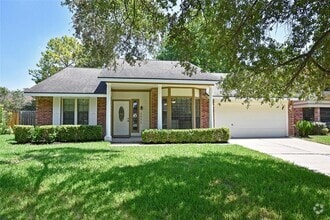 Building Photo - 2035 Shorewood Ln