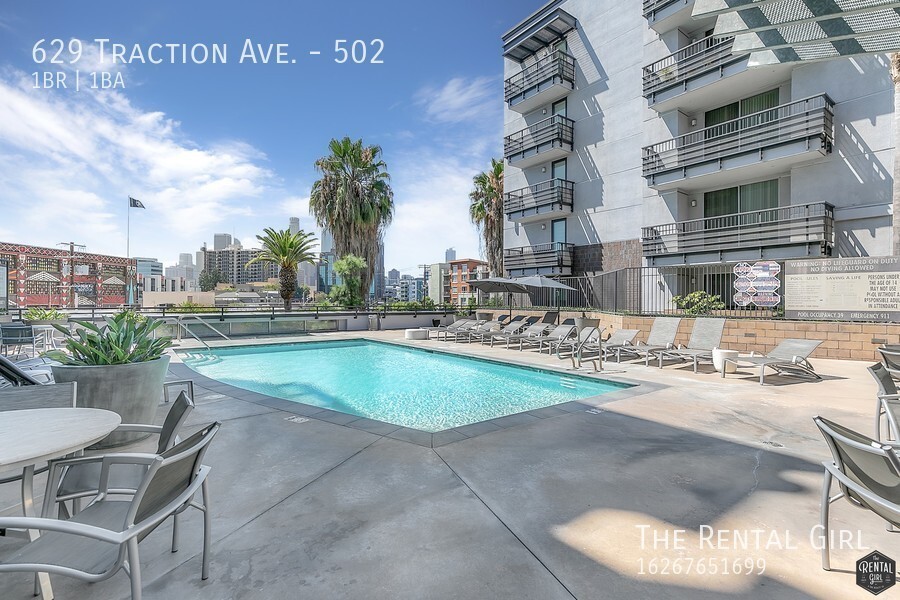 Foto principal - Bright 1 Bed/1 Bath Arts District Condo| S...