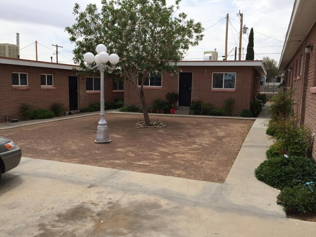 Foto del edificio - 3800 Pierce Ave