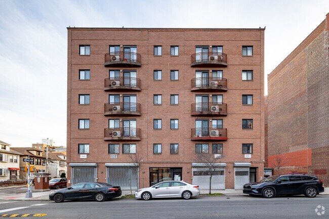 Building Photo - 14219 Cherry Ave
