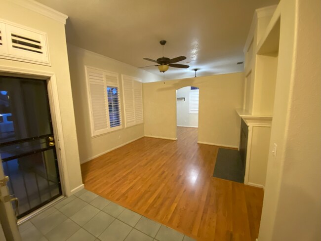 Foto del edificio - 1806 Augusta Ln