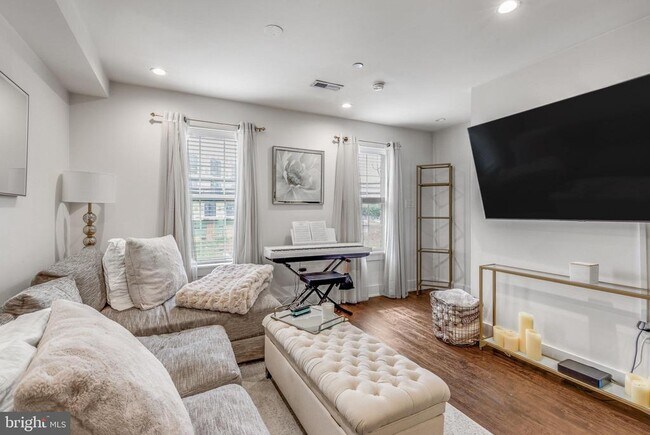 Foto del edificio - 834 N 19th St
