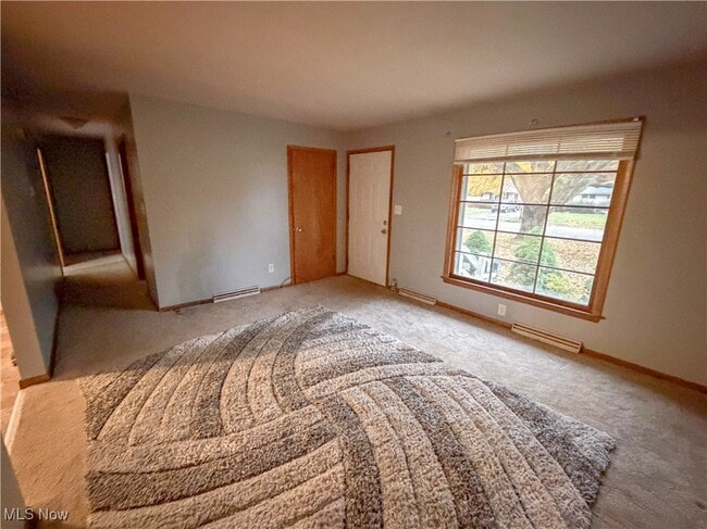 Building Photo - 3380 Sunnybrooke Dr