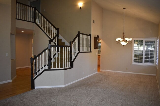 Building Photo - 134 Briggs Ranch Dr