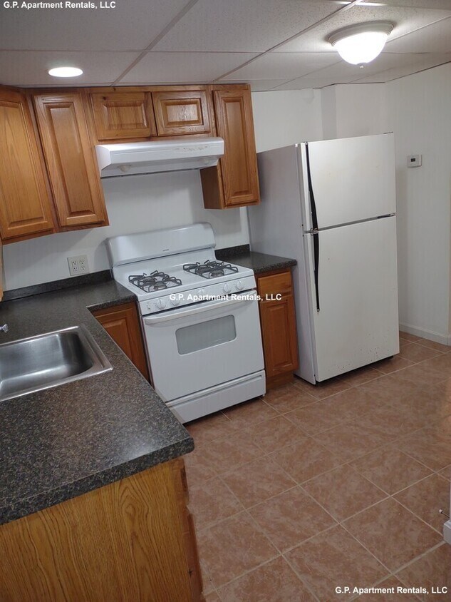 14 Michigan Ave, Lynn, MA 01902 Condo for Rent in Lynn, MA