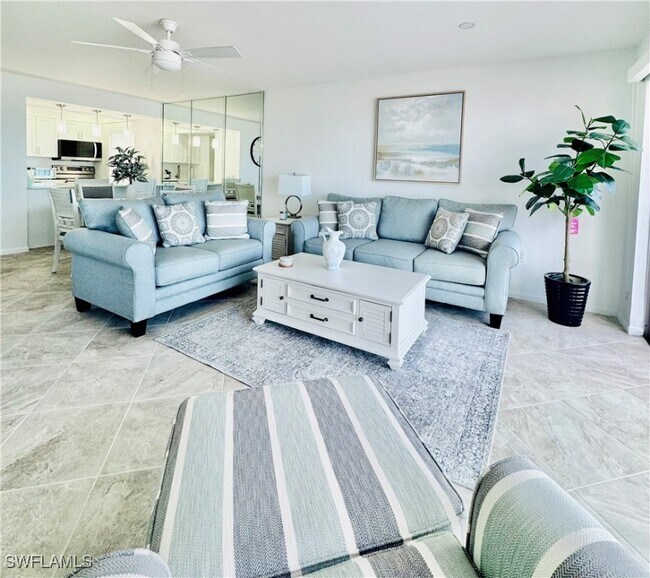 Foto del edificio - 25840 Hickory Blvd