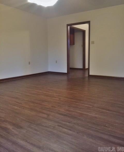 Foto del edificio - 1906 Kamak Dr