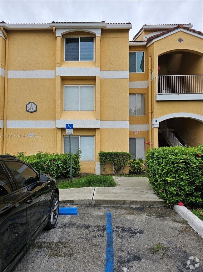 Building Photo - 2361 NW 33rd St