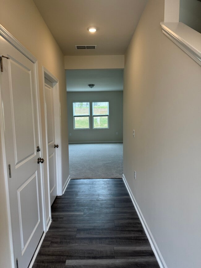Building Photo - 549 Campbell Ridge Pl