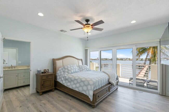 Foto del edificio - 316 N Lake Dr