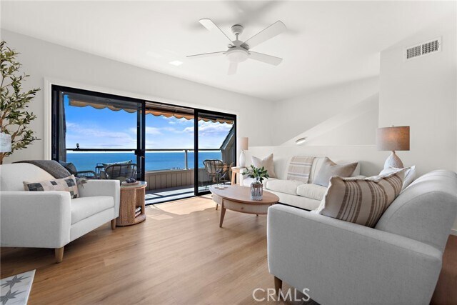Foto del edificio - 21773 Ocean Vista Dr