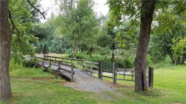 Foto del edificio - 18027 Issaquah Hobart Rd SE