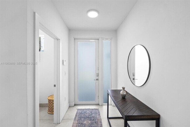 Foto del edificio - 10330 NW 68th St