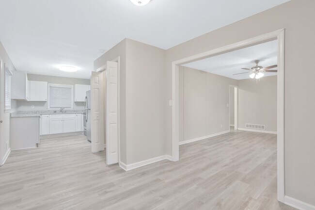 Foto del edificio - 2312 Pryor Rd Sw