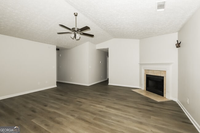 Foto del edificio - 9555 Fairway Turn