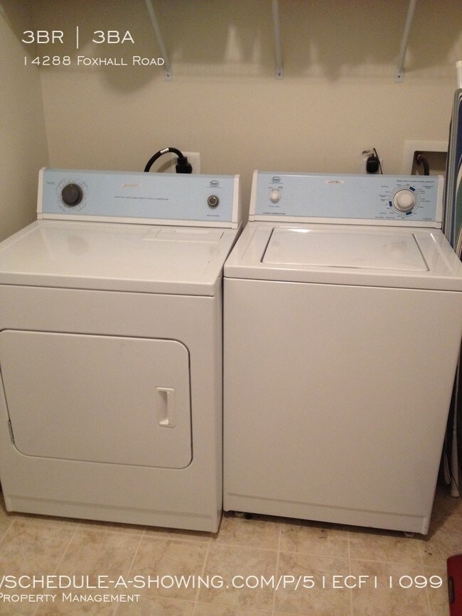 Foto del edificio - 14288 Foxhall Rd