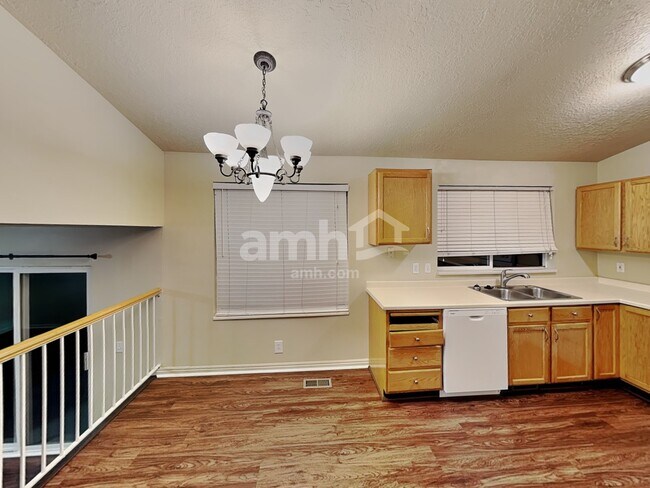 Foto del edificio - 5504 W Sun Cliff Ct