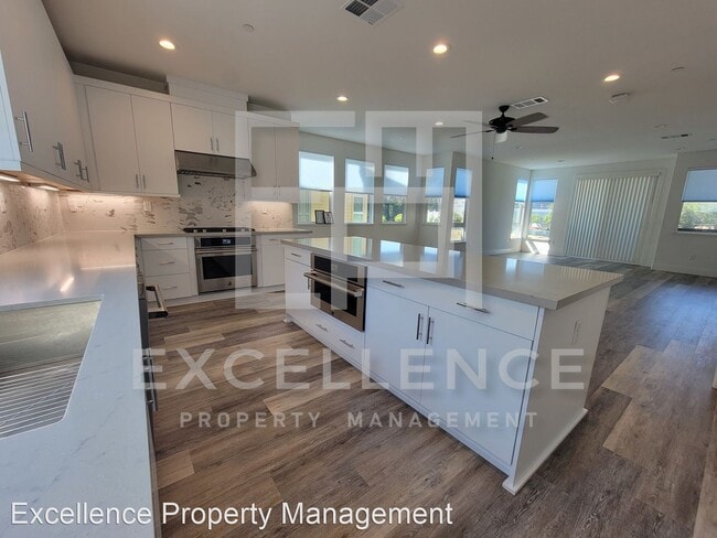 Building Photo - 3 br, 2.5 bath House - 2038 Tarob Court 68