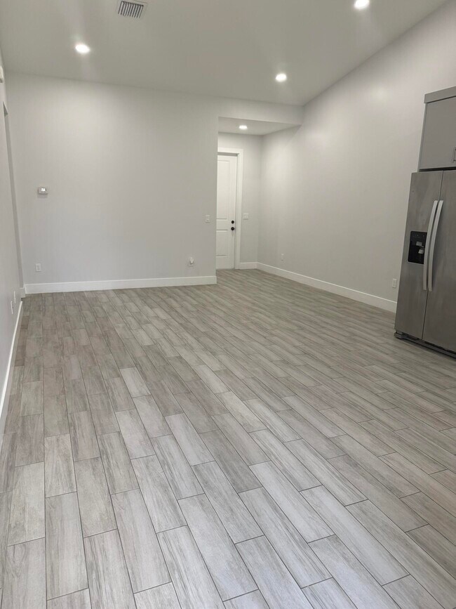 Foto del edificio - 4323 Barbridge Rd