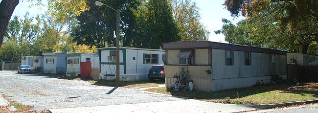 Foto del edificio - Maplewood Estates Mobile Home Community