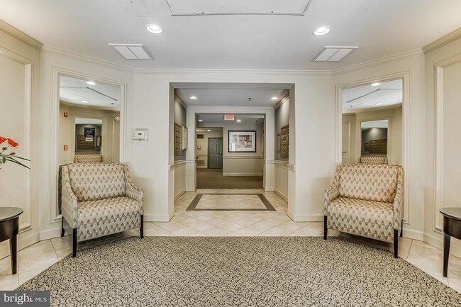 Foto del edificio - 1855 Stratford Park Pl