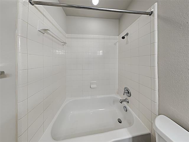 Foto del edificio - 661 Cattlemans Way