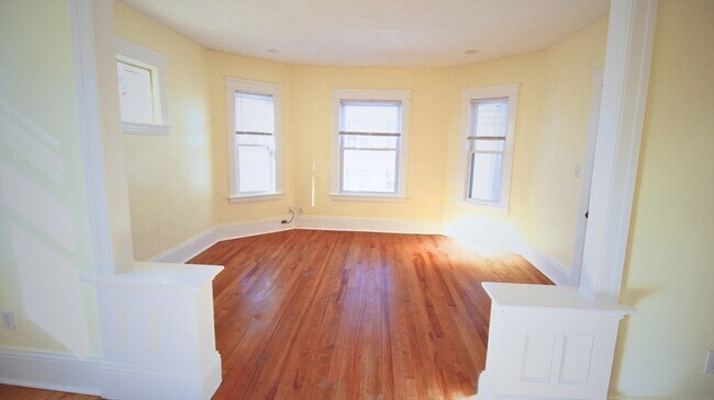 Foto del edificio - 94 Lovell St