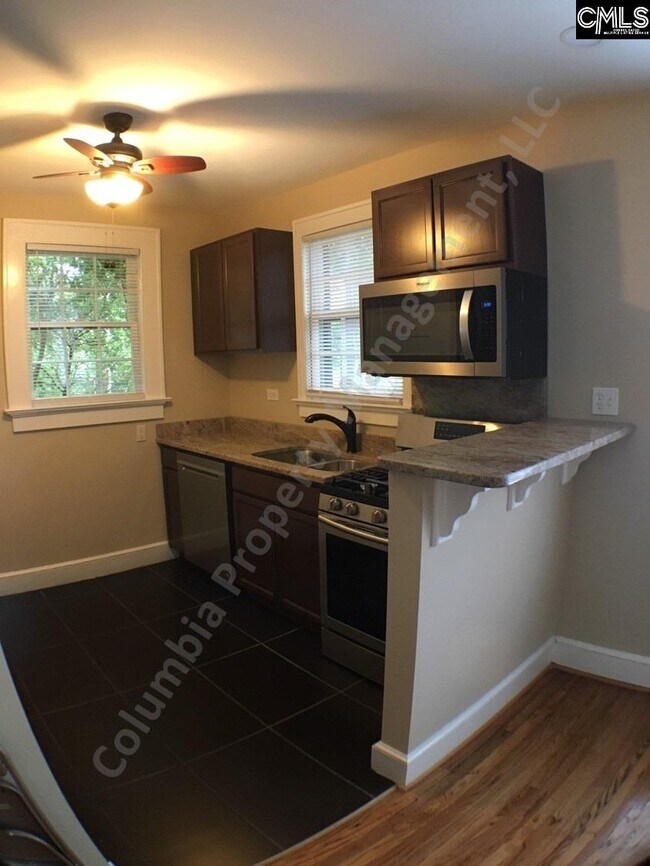 Foto del edificio - 1317 Blanding St