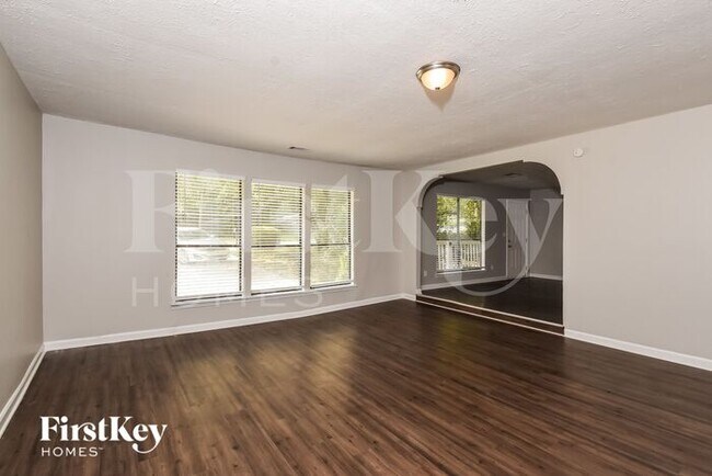 Building Photo - 422 Ridgetop Dr NW