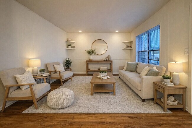 Building Photo - 2416 Queensbury Rd