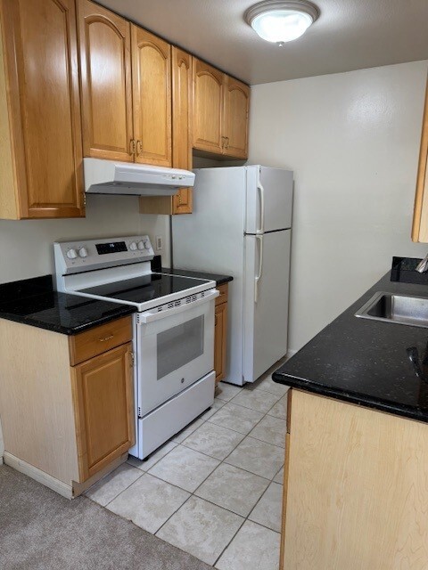 Building Photo - 936 Kiely Blvd