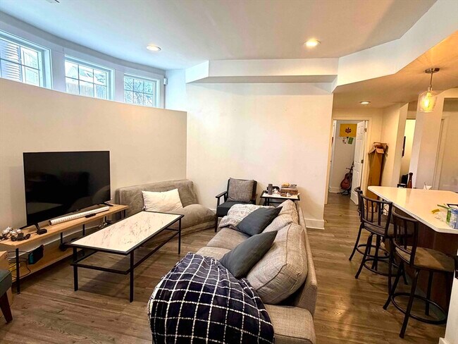 Foto del edificio - 12 Braemore Rd