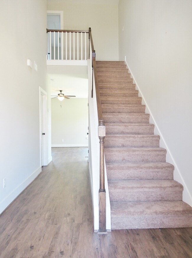 Building Photo - Beautiful Home for Rent in McCalla... Available to View with 48 Hour Notice!! Call today!!