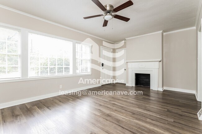 Foto del edificio - 724 Coolidge Ave