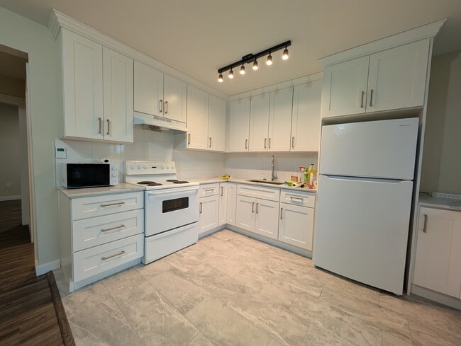 Building Photo - 2346 Dawes Hill Rd