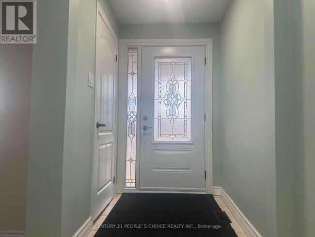 Photo du bâtiment - 7490 Middleshire Dr